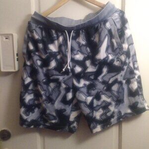 And1 basketball shorts size L black camo with pockets walking gym comfortable